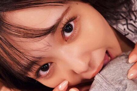 【★4.4】修学旅行でぼっち行動してた僕に、爆乳先生恋渕ももながこっそりヌイてくれる夢シチュ！